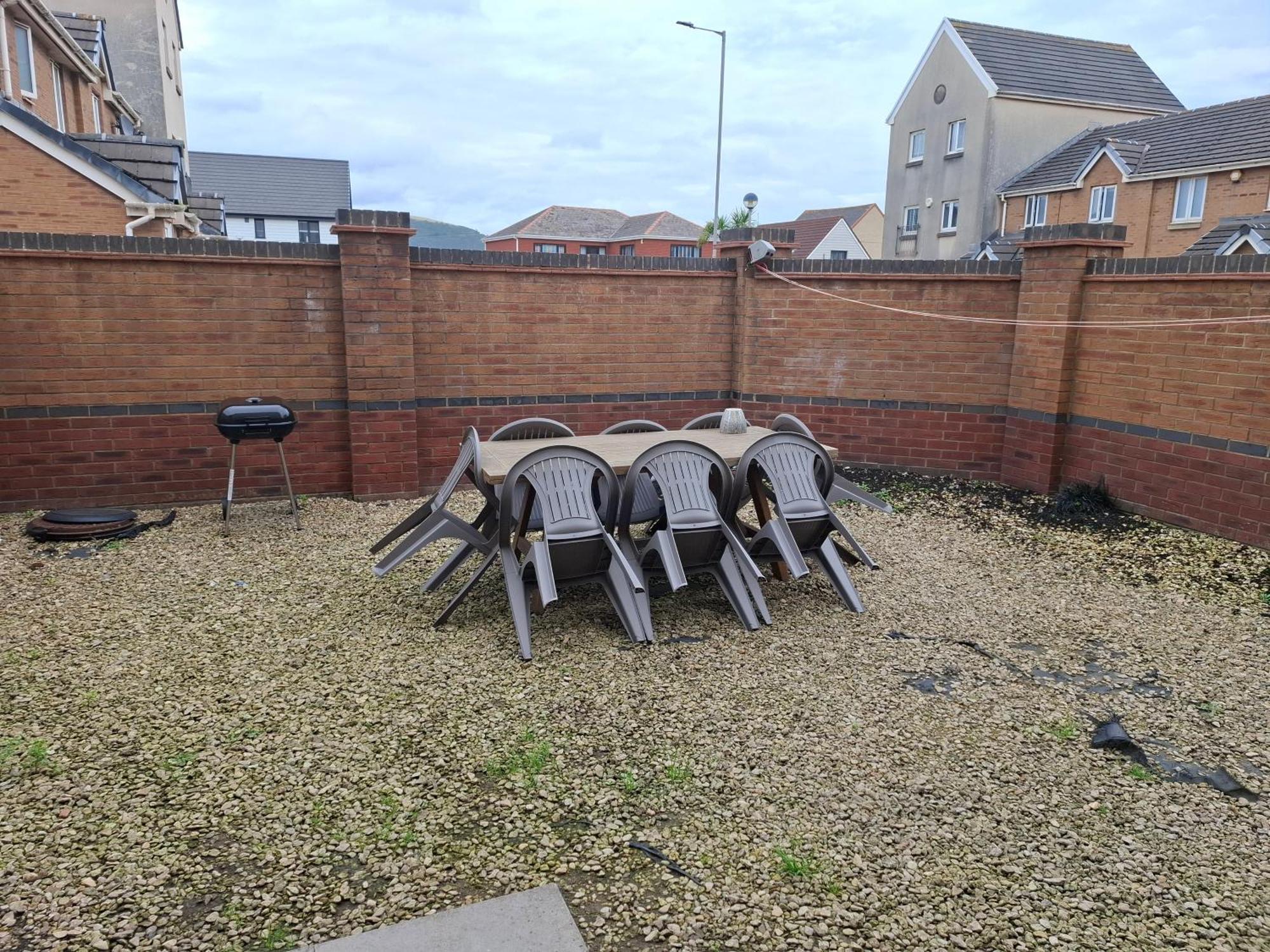Driftmark Beachfront Location Aberavon Beach Sea Views Large Driveway Parking Private Site Fibre Optic Wi Fi Порт-Толбот Экстерьер фото